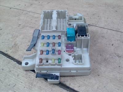 MAZDA 6 02-05 Biztosítéktábla BCM BSI BSM SAM GEM modul Utastér