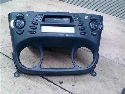 NISSAN ALMERA 00-03 Autórádió
