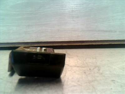 NISSAN ALMERA 00-03 Motorháztető nyitó kar