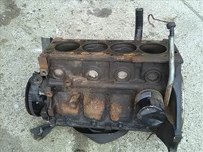 OPEL CORSA A 90-93 Motor. benzin fűzött blokk hengerfej nélkül