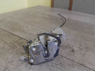 TOYOTA YARIS 99.04-05.09 Jobb első ajtó zárszerkezet mechanikus