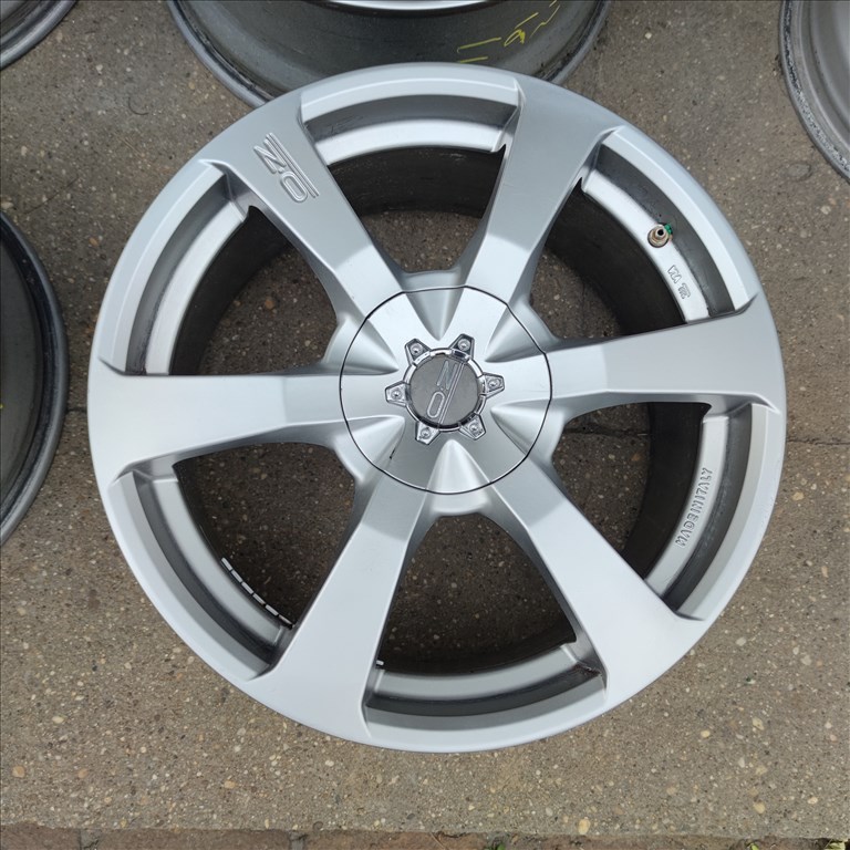 5x112 18 alufelni audi,vw,skoda,merci 110000ft a 4db/109/ 3. kép