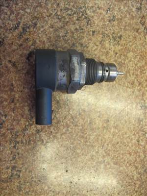 Octavia III,Golf VII,León III üzemanyag nyomásszabályzó 1.6 TDI 057130764ab