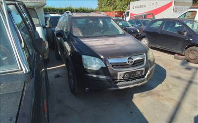 Opel Antara bontott alkatrészei