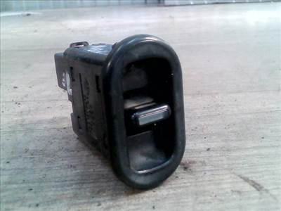 DAEWOO NEXIA Jobb első ablakemelő kapcsoló