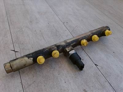 FIAT STILO 01.09-06.12 Közösnyomócső Common Rail cső
