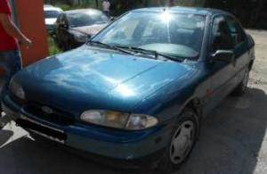 FORD MONDEO 93-96 Hűtőrács díszrács