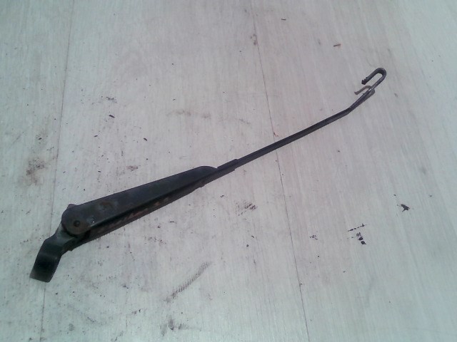 HYUNDAI H1 Jobb hátsó ablaktörlő kar 1. kép