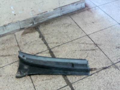 KIA RIO 2000.04-2005.06 Jobb levélrács záróvég