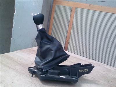 MAZDA 3 03.10-06.06 Váltó kulissza