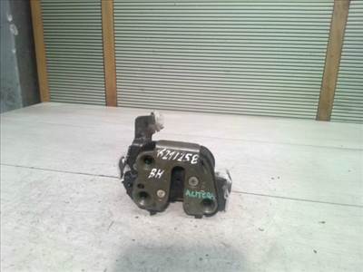 NISSAN ALMERA 98-00 Bal hátsó ajtó zárszerkezet mechanikus