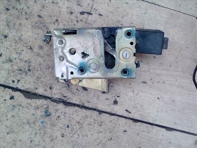 PEUGEOT 106 96- Bal hátsó ajtó zárszerkezet központi záras