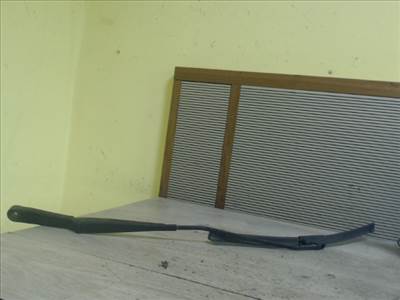 SEAT CORDOBA 02.09-08.02 Ablaktörlő kar jobb első