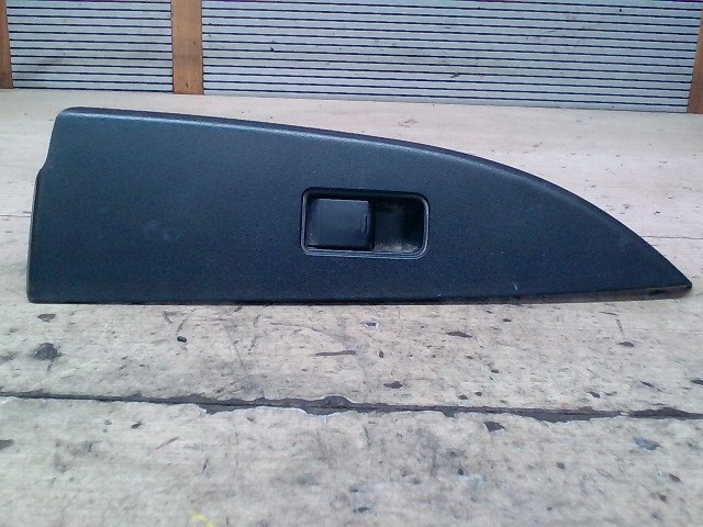 SUBARU Legacy  2009-2014 BM/BR Jobb első ablakemelő kapcsoló 1. kép