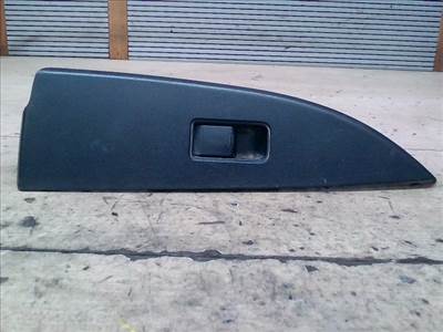 SUBARU Legacy  2009-2014 BM/BR Jobb első ablakemelő kapcsoló