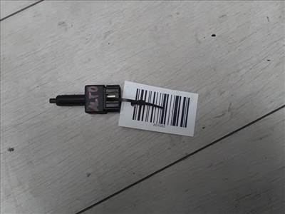 SUZUKI ALTO 02-09 Féklámpa pedál kapcsoló