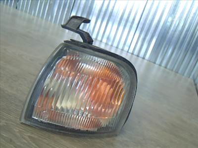 SUZUKI BALENO 95-98 Bal első irányjelző 