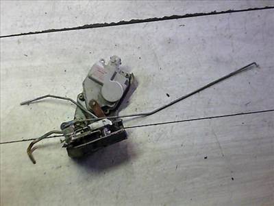 SUZUKI CARRY 99-05 Jobb első ajtó zárszerkezet központizáras