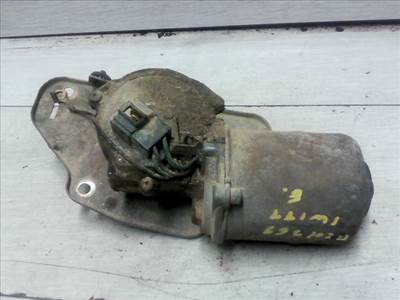 SUZUKI SWIFT 89-96 Ablaktörlő motor első