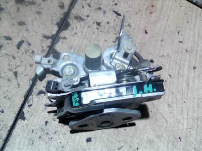 SUZUKI SWIFT 96-05 Jobb hátsó ajtó zárszerkezet mechanikus