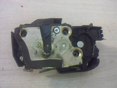 TOYOTA COROLLA 99.10-02.01 Bal első ajtó zárszerkezet mechanikus