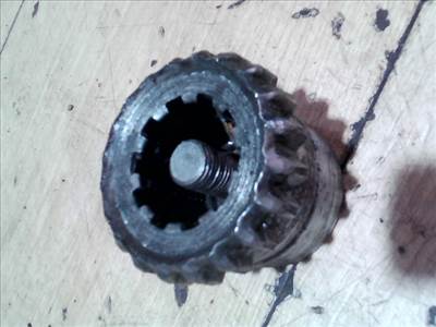 UAZ 452 Féltengely hajtáskapcsoló