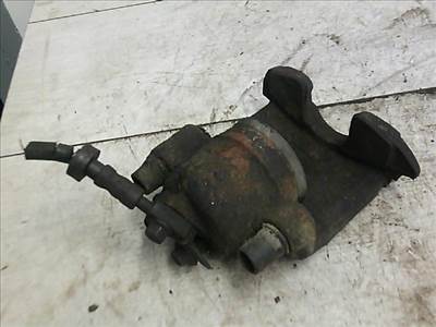 VOLKSWAGEN POLO IV. 99-02 Jobb első féknyereg munkahengerrel