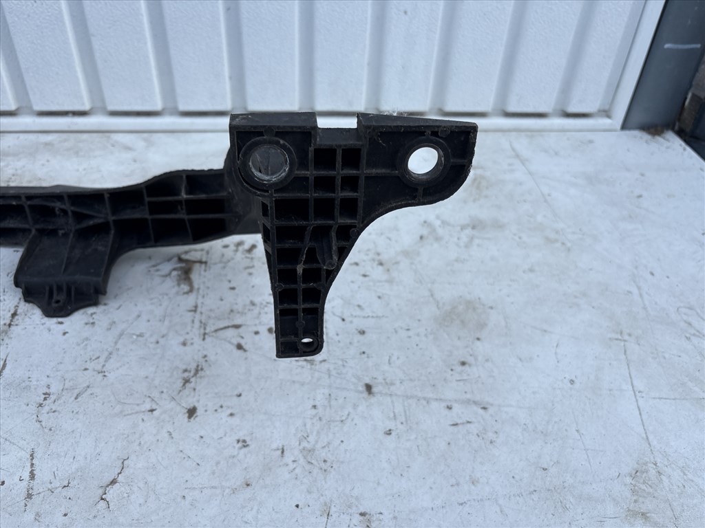 Opel Corsa D 2006-2014  első alsó lökhárító tartó 13223751 5. kép