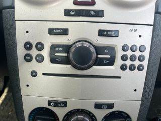 OPEL CORSA D Rádió / CD