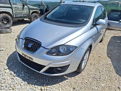 Seat Altea XL 1.6 CR TDI DSG bontott alkatrészei