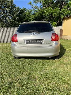 Eladó Toyota Auris 2.2 D-cat/ 2.0 D4d 2006-2010 ig minden alkatrésze ! 
