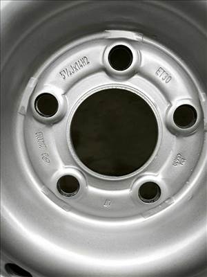  Lakókocsi acélfelni + gumi,,Új !