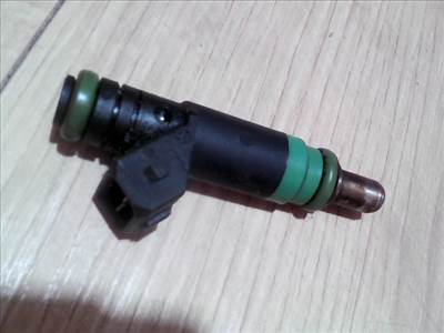 FORD FOCUS 98-04 Injektor befecskendező hengerenkénti