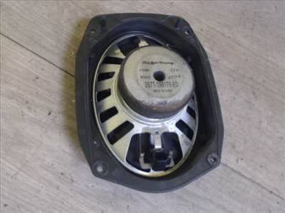 FORD MONDEO 01-07 Jobb hátsó hangszóró
