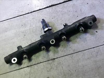 PEUGEOT 607 Közösnyomócső Common Rail cső