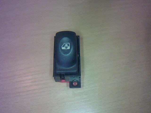 RENAULT R19 92- Jobb első ablakemelő kapcsoló 1. kép