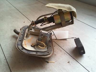 SUZUKI SWIFT 89-96 Üzemanyag szivattyú