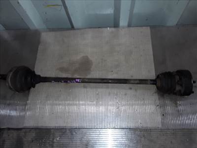 VOLKSWAGEN POLO I. -81 Jobb első féltengely