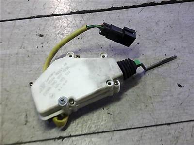 VOLKSWAGEN SHARAN 95.08-00.04 Központizár motor tankajtóhoz