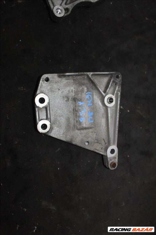 Suzuki Ignis II (2004 - 2006) 1.3D klímakompresszor tartó konzol 1. kép