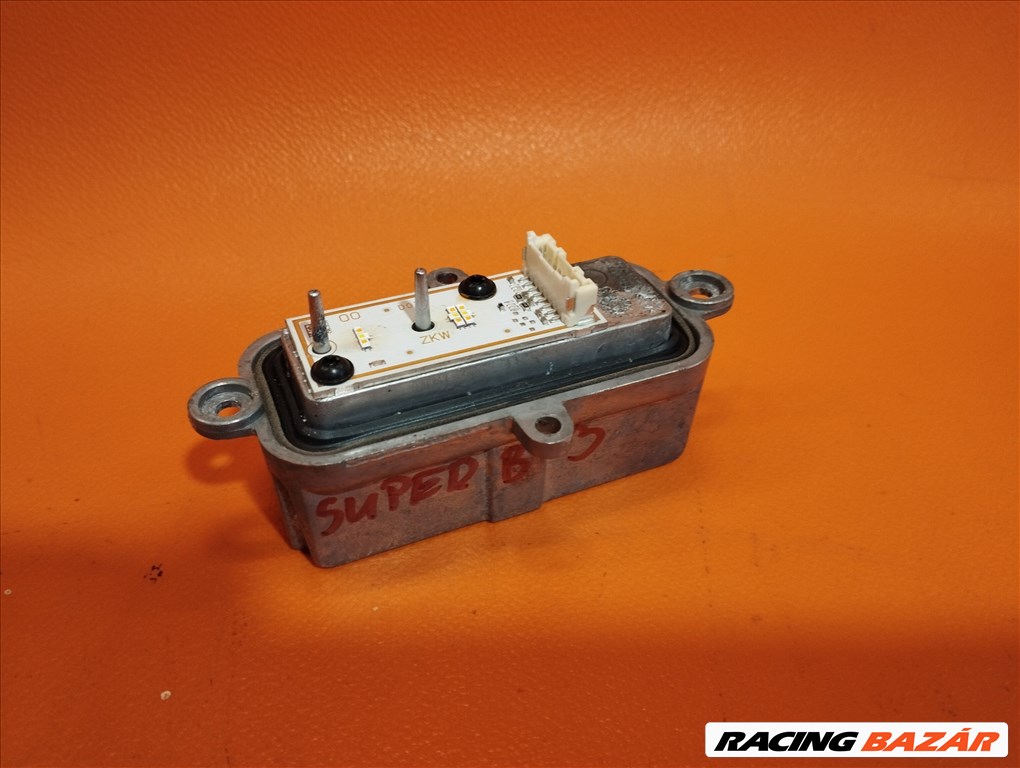 Skoda Superb 3 led index vezérlő 3V1941015 (M.20.716R) 1. kép