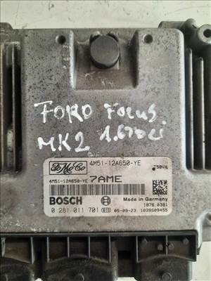 Ford Focus Mk2 motorvezérlő  4m5112a650ye