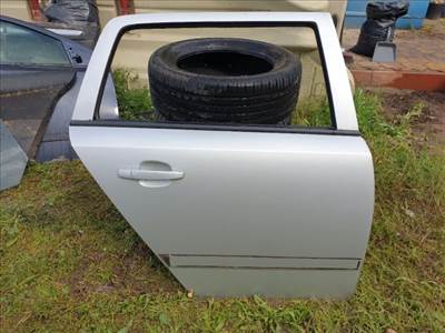 Opel Astra H Kombi jobb hátsó ajtó 