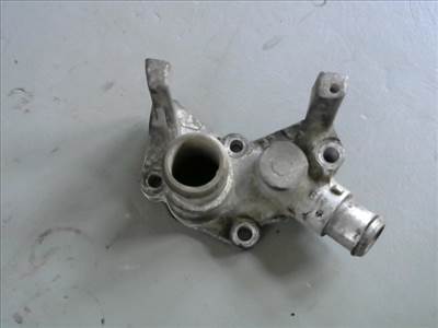 FORD FOCUS 98-04 Termosztátház