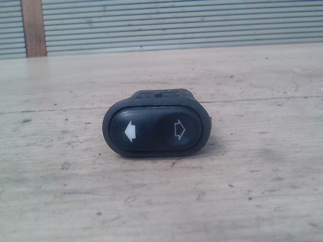 FORD MONDEO 96-00 Ablakemelő kapcsoló pozíció független 1. kép