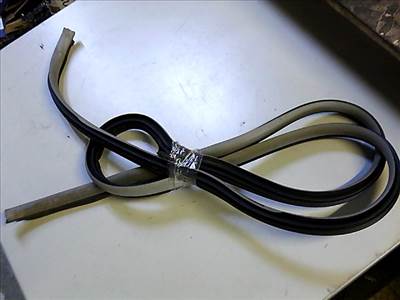 KIA CERATO Bal első ajtó kéder gumi