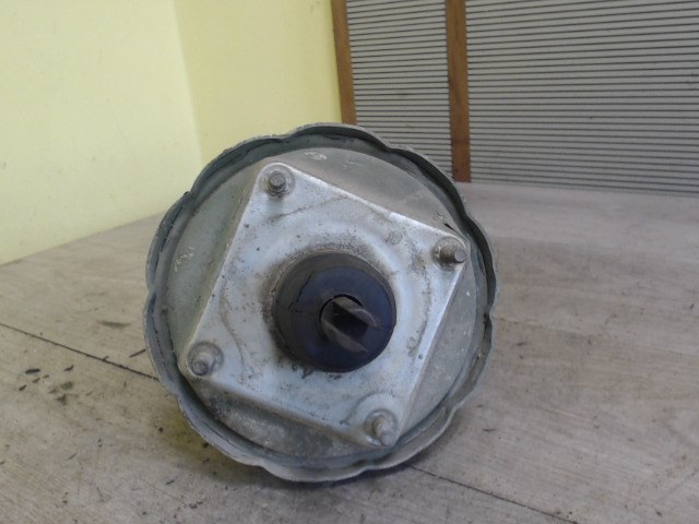 LADA NIVA Fékrásegítő  1. kép