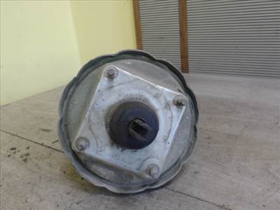 LADA NIVA Fékrásegítő 