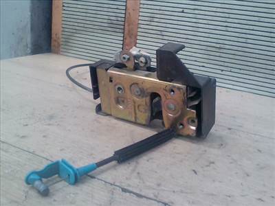 MAZDA 121 96- Jobb első ajtó zárszerkezet mechanikus