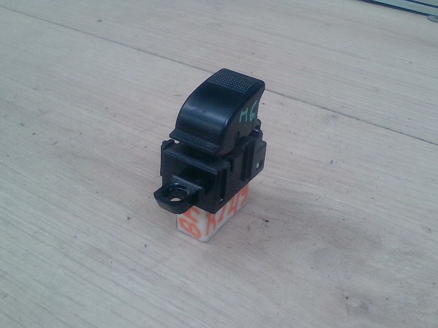 MAZDA 6 02-05 Bal hátsó ablakemelő kapcsoló 1. kép